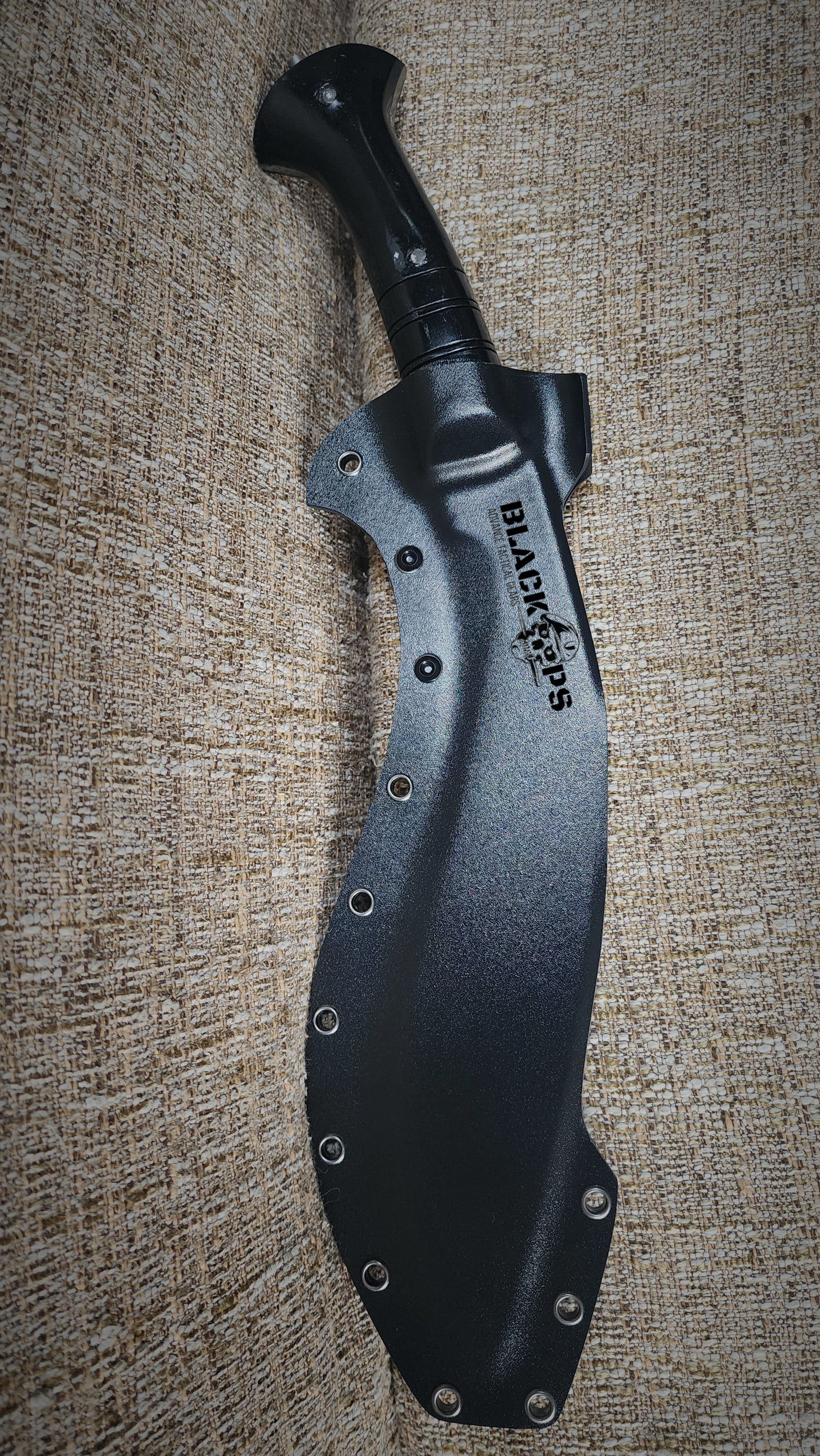 BlackOps Full Tang Kukri #1