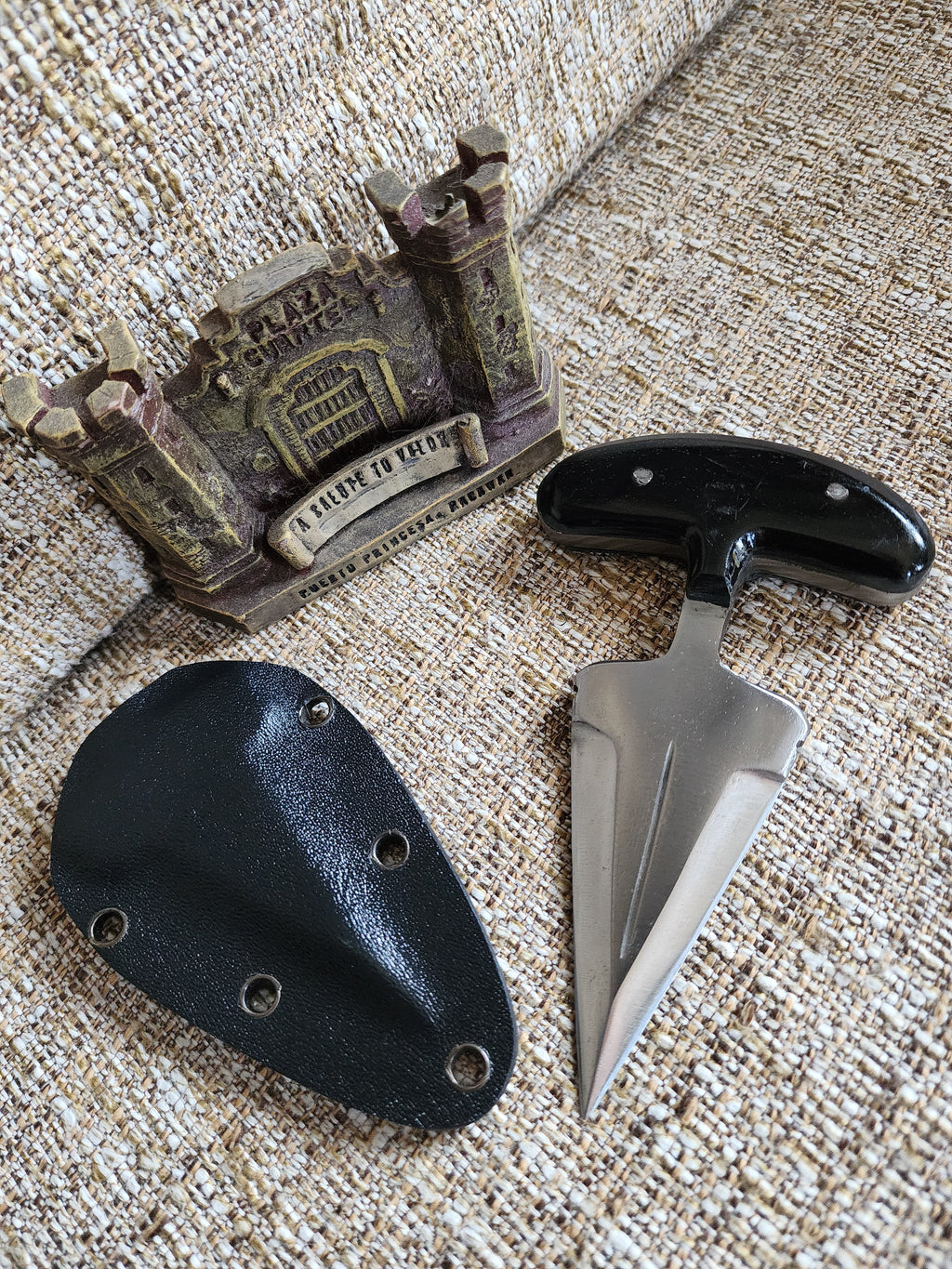 BlackOps Push Dagger