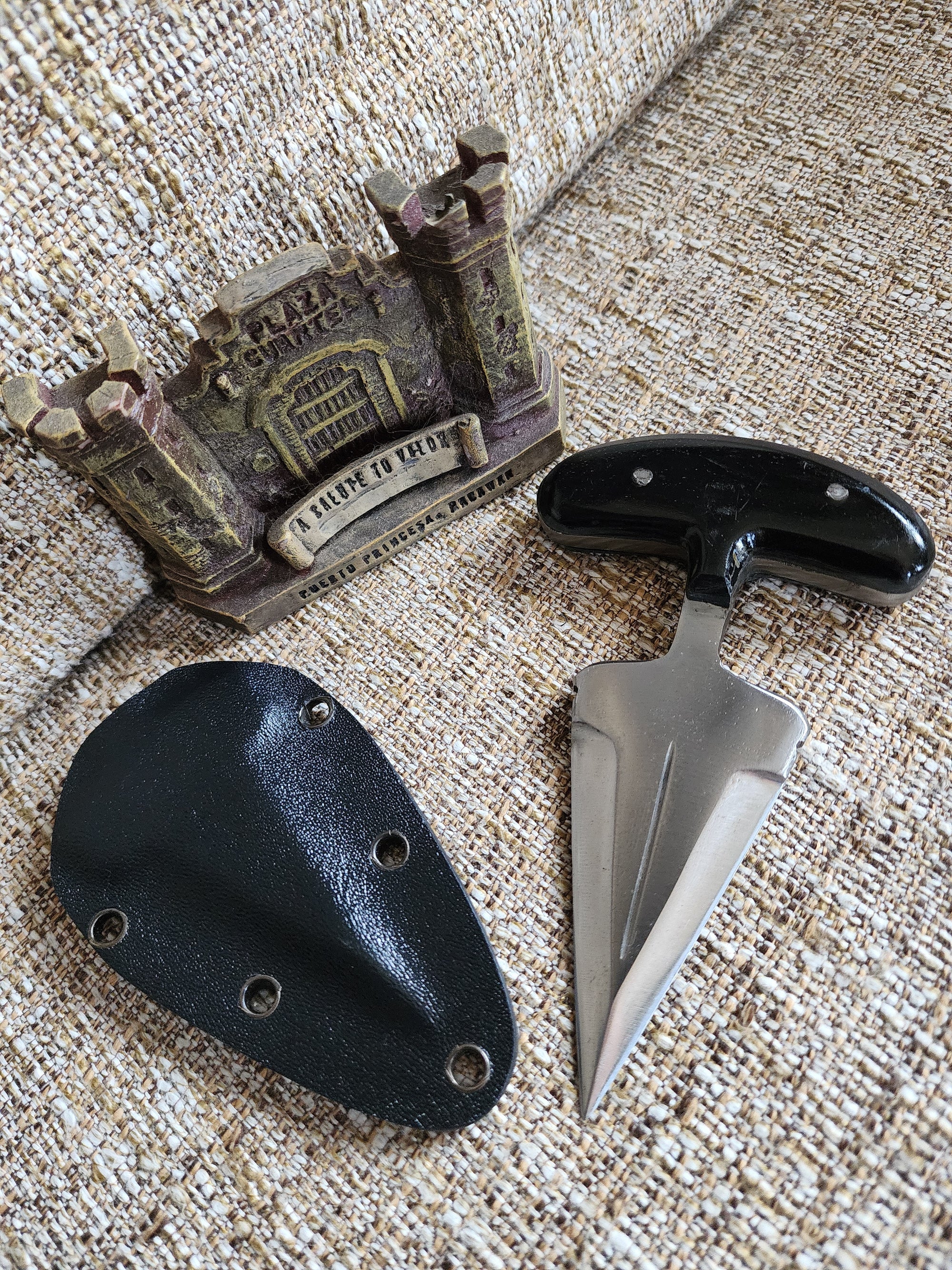 BlackOps Push Dagger