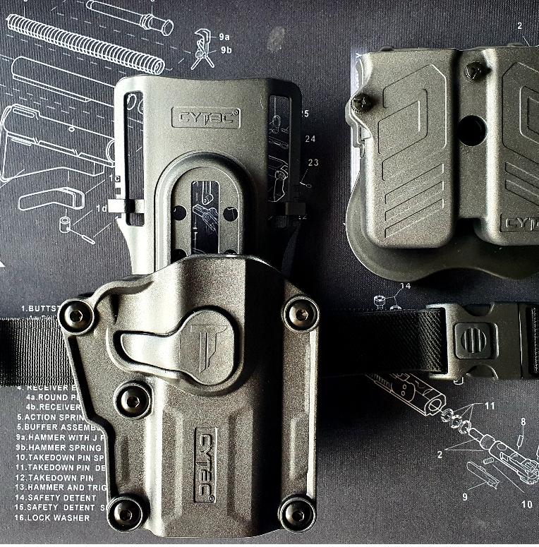 Left Hand Cytac Megafit Lowride Holster with Double Magpouch