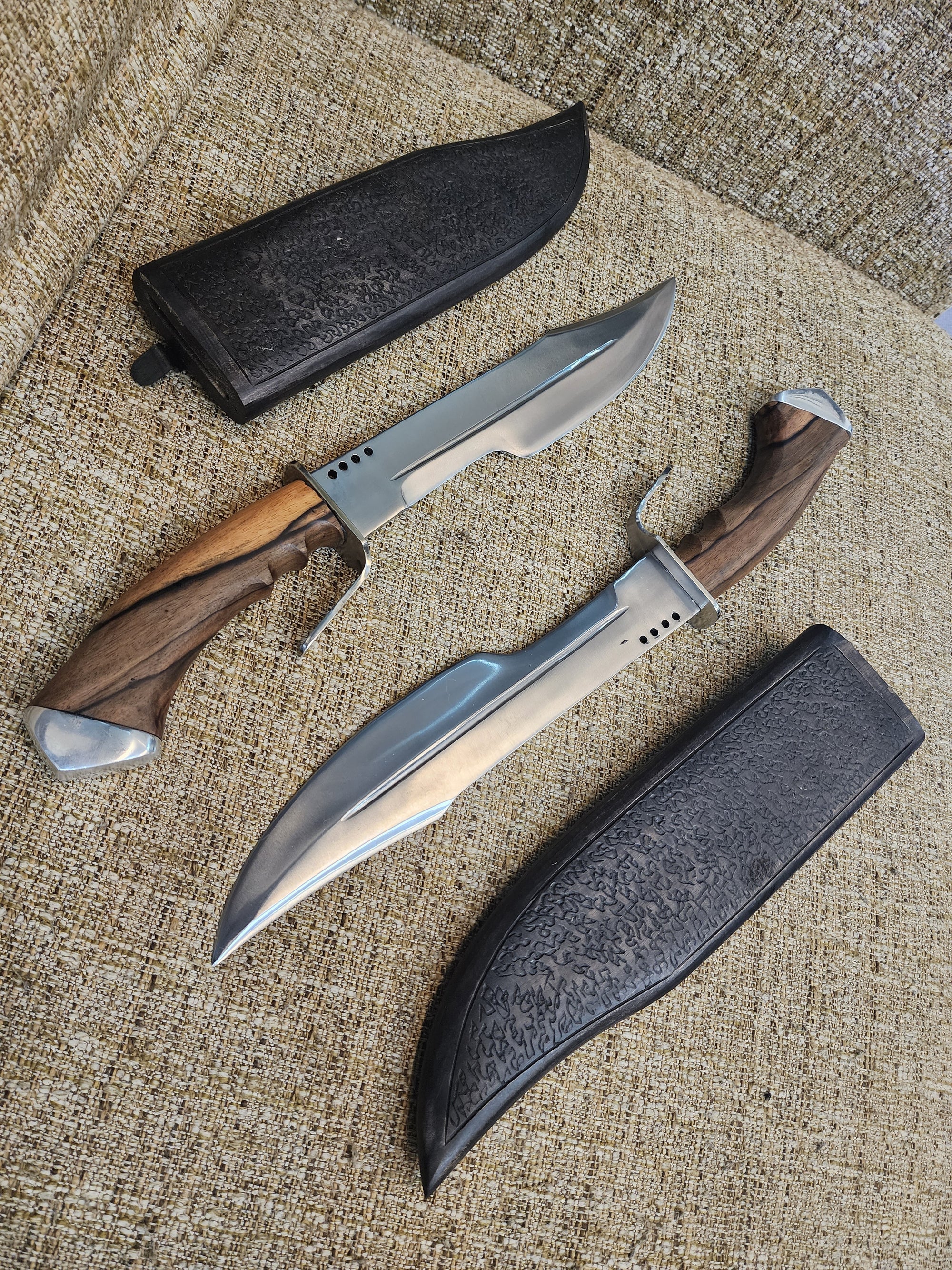 Spartan Bowie